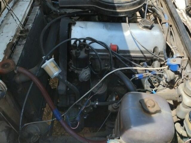 Белый ВАЗ 2106, объемом двигателя 0 л и пробегом 666 тыс. км за 308 $, фото 4 на Automoto.ua