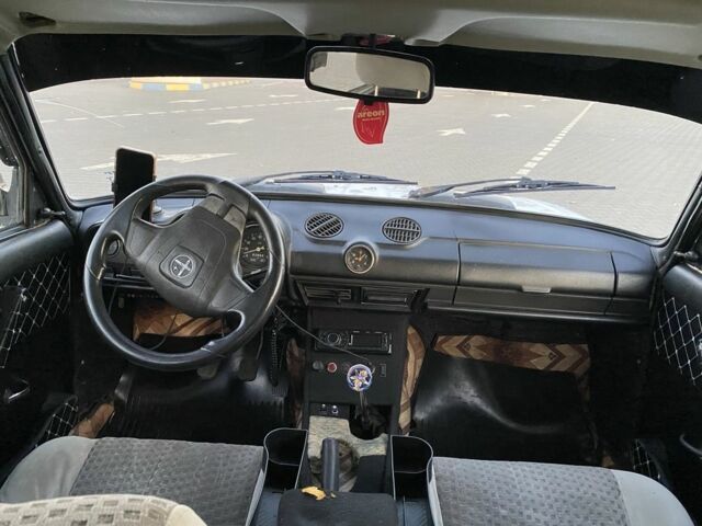 Белый ВАЗ 2106, объемом двигателя 1.6 л и пробегом 300 тыс. км за 800 $, фото 10 на Automoto.ua