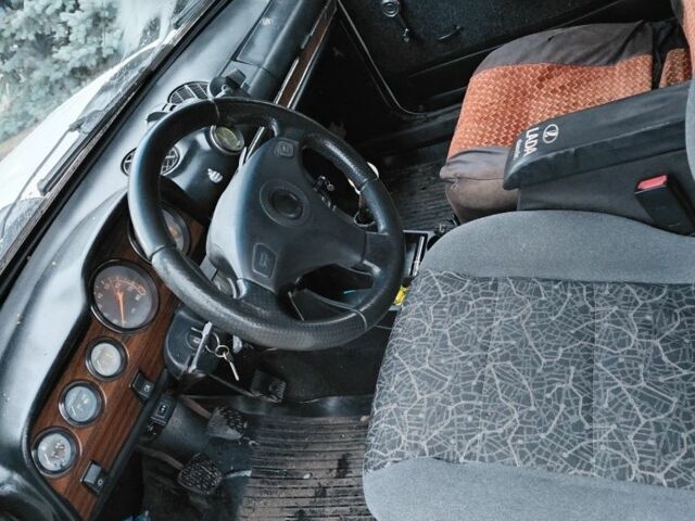 Білий ВАЗ 2106, об'ємом двигуна 0 л та пробігом 100 тис. км за 300 $, фото 6 на Automoto.ua