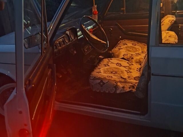 Білий ВАЗ 2106, об'ємом двигуна 0 л та пробігом 54 тис. км за 1150 $, фото 6 на Automoto.ua