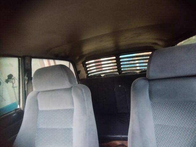 Белый ВАЗ 2106, объемом двигателя 1.6 л и пробегом 200 тыс. км за 404 $, фото 7 на Automoto.ua