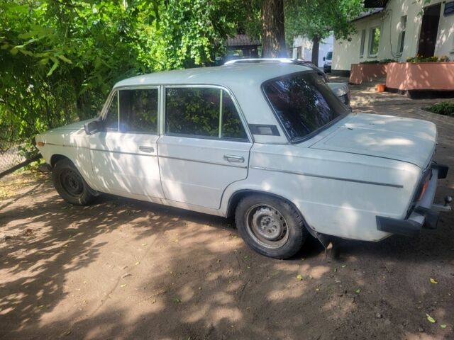 Белый ВАЗ 2106, объемом двигателя 1 л и пробегом 52 тыс. км за 378 $, фото 2 на Automoto.ua