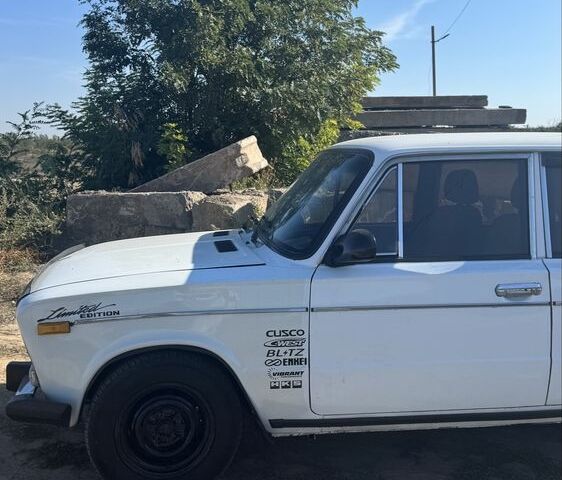 Білий ВАЗ 2106, об'ємом двигуна 1.3 л та пробігом 175 тис. км за 967 $, фото 2 на Automoto.ua