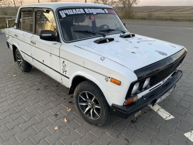 Белый ВАЗ 2106, объемом двигателя 1.6 л и пробегом 300 тыс. км за 800 $, фото 1 на Automoto.ua