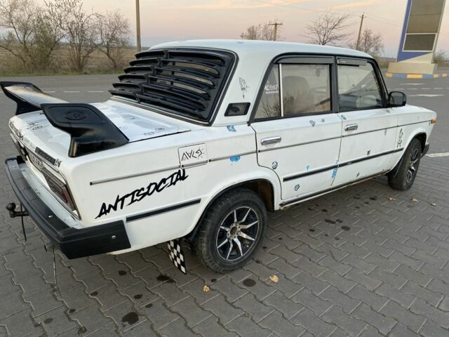 Белый ВАЗ 2106, объемом двигателя 1.6 л и пробегом 300 тыс. км за 800 $, фото 5 на Automoto.ua