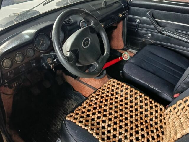 Белый ВАЗ 2106, объемом двигателя 1.5 л и пробегом 77 тыс. км за 900 $, фото 5 на Automoto.ua