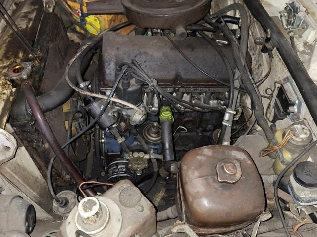 Белый ВАЗ 2106, объемом двигателя 1.3 л и пробегом 30 тыс. км за 995 $, фото 4 на Automoto.ua