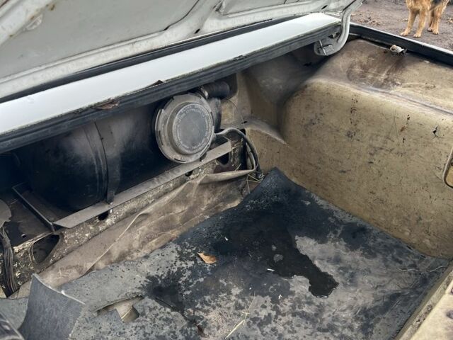 Білий ВАЗ 2106, об'ємом двигуна 1.5 л та пробігом 30 тис. км за 550 $, фото 6 на Automoto.ua