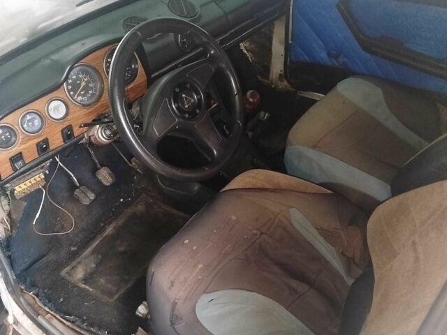 Белый ВАЗ 2106, объемом двигателя 1.6 л и пробегом 86 тыс. км за 355 $, фото 5 на Automoto.ua