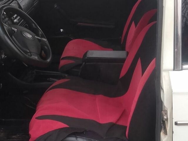 Белый ВАЗ 2106, объемом двигателя 0 л и пробегом 27 тыс. км за 425 $, фото 4 на Automoto.ua