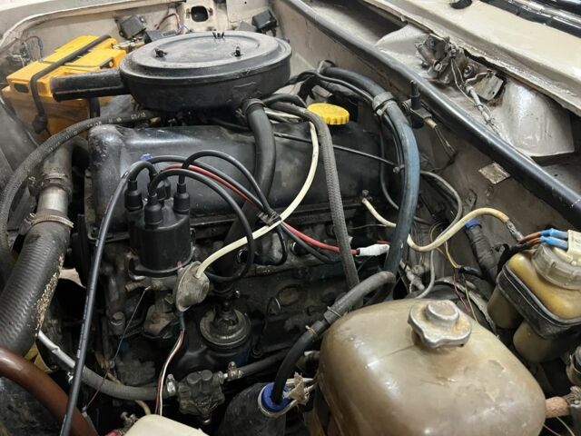 Белый ВАЗ 2106, объемом двигателя 1.3 л и пробегом 777 тыс. км за 462 $, фото 6 на Automoto.ua