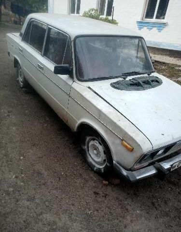 Белый ВАЗ 2106, объемом двигателя 1.5 л и пробегом 3 тыс. км за 218 $, фото 2 на Automoto.ua