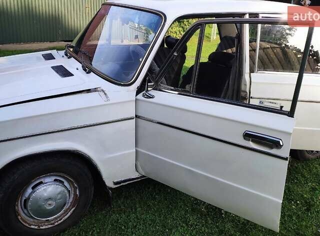 Білий ВАЗ 2106, об'ємом двигуна 1.3 л та пробігом 33 тис. км за 800 $, фото 3 на Automoto.ua