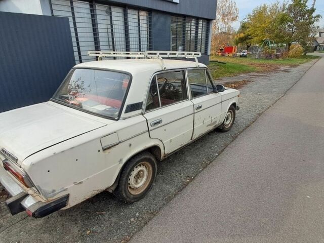 Белый ВАЗ 2106, объемом двигателя 0 л и пробегом 111 тыс. км за 1000 $, фото 2 на Automoto.ua