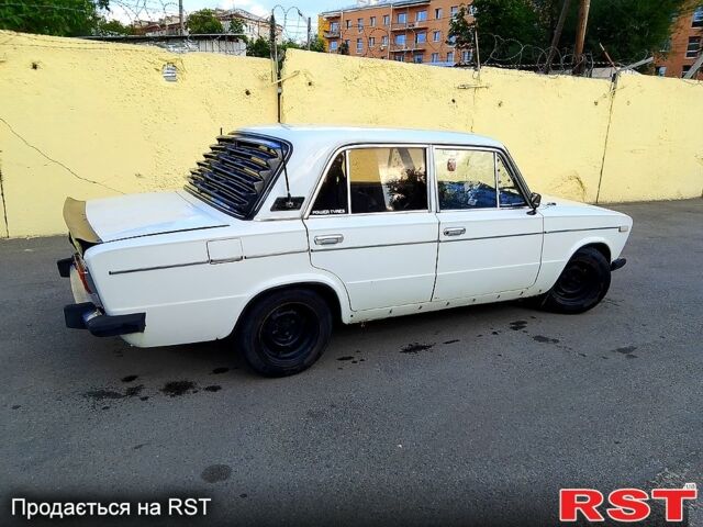 Белый ВАЗ 2106, объемом двигателя 1.5 л и пробегом 100 тыс. км за 1150 $, фото 3 на Automoto.ua