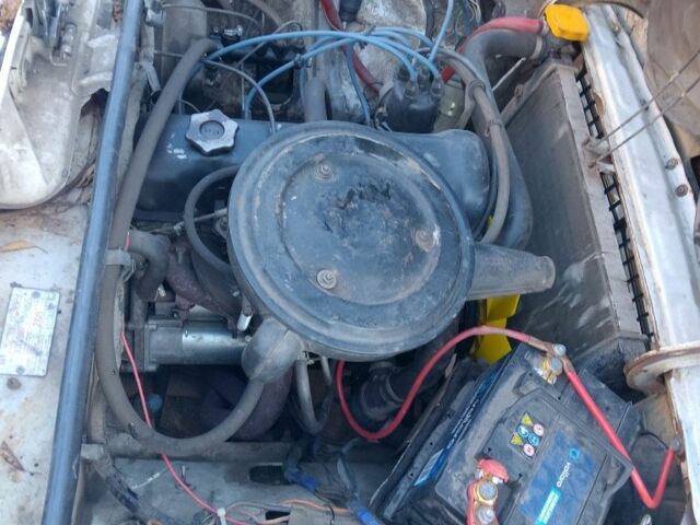 Белый ВАЗ 2106, объемом двигателя 0 л и пробегом 300 тыс. км за 612 $, фото 4 на Automoto.ua