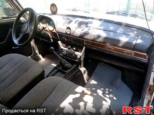 Белый ВАЗ 2106, объемом двигателя 1.3 л и пробегом 94 тыс. км за 500 $, фото 8 на Automoto.ua