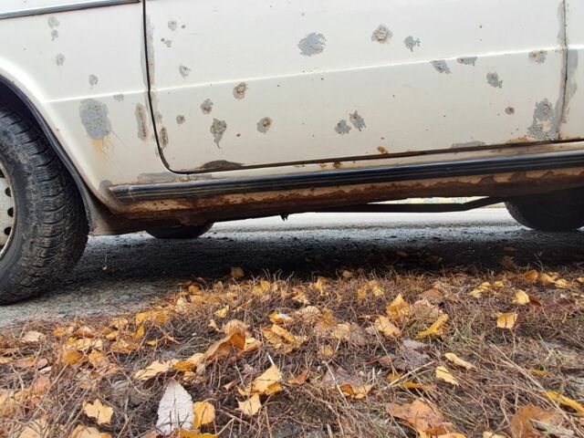 Белый ВАЗ 2106, объемом двигателя 0 л и пробегом 111 тыс. км за 1000 $, фото 7 на Automoto.ua