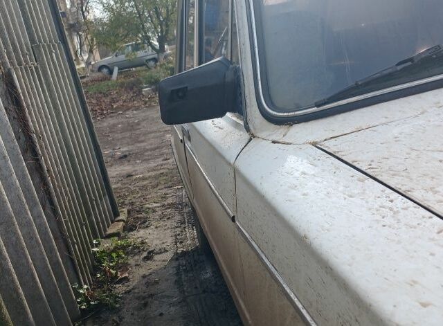 Белый ВАЗ 2106, объемом двигателя 1 л и пробегом 100 тыс. км за 544 $, фото 8 на Automoto.ua