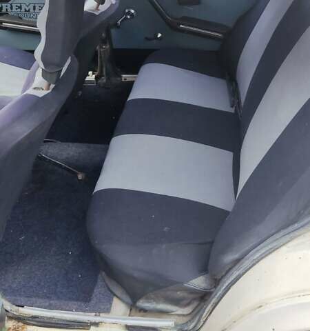 Белый ВАЗ 2106, объемом двигателя 1.5 л и пробегом 100 тыс. км за 500 $, фото 10 на Automoto.ua