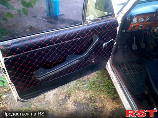 Белый ВАЗ 2106, объемом двигателя 1.3 л и пробегом 100 тыс. км за 532 $, фото 4 на Automoto.ua