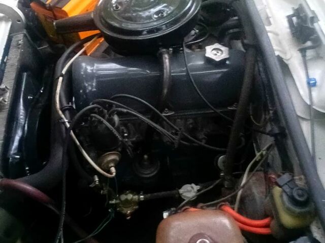 Белый ВАЗ 2106, объемом двигателя 1.3 л и пробегом 100 тыс. км за 1300 $, фото 4 на Automoto.ua