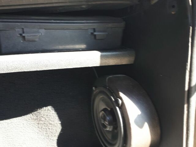 ВАЗ 2106 1988 в Бобринце на Automoto.ua Белый ВАЗ 2106, объемом двигателя 0 л и пробегом 2 тыс. км за 1650 $, фото 5 на Automoto.ua