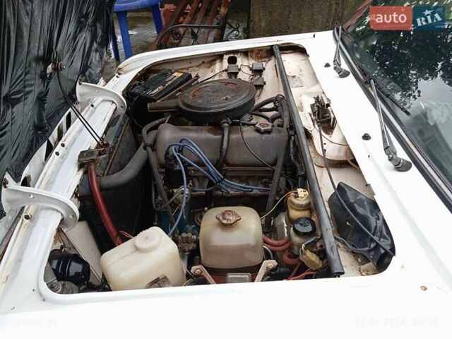 Белый ВАЗ 2106, объемом двигателя 1.6 л и пробегом 69 тыс. км за 900 $, фото 4 на Automoto.ua