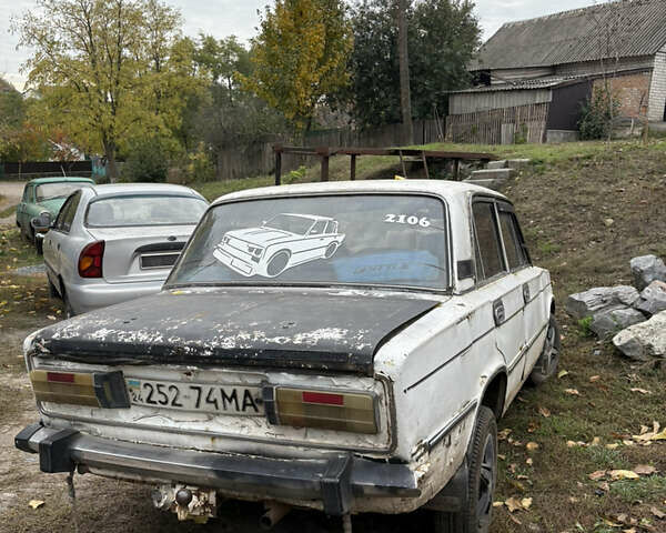 Белый ВАЗ 2106, объемом двигателя 1.5 л и пробегом 200 тыс. км за 237 $, фото 4 на Automoto.ua