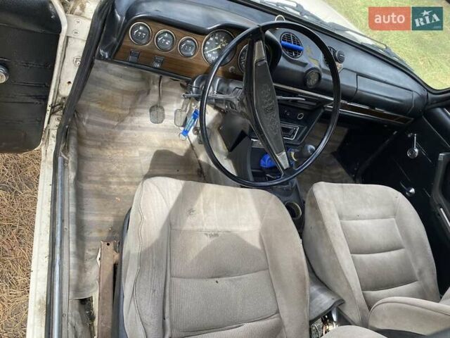 ВАЗ 2106 1988 в Сумах на Automoto.ua Белый ВАЗ 2106, объемом двигателя 1.29 л и пробегом 400 тыс. км за 641 $, фото 2 на Automoto.ua