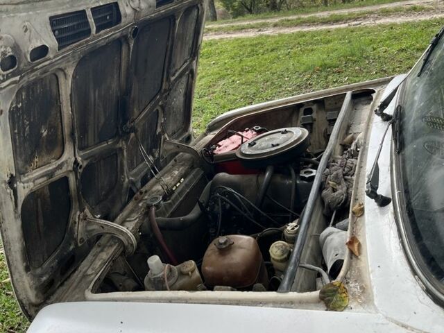 ВАЗ 2106 1988 в Черткове на Automoto.ua Белый ВАЗ 2106, объемом двигателя 1.3 л и пробегом 150 тыс. км за 450 $, фото 10 на Automoto.ua