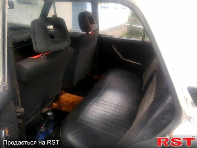 Білий ВАЗ 2106, об'ємом двигуна 1.3 л та пробігом 100 тис. км за 300 $, фото 6 на Automoto.ua