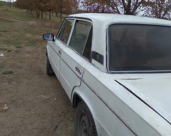 Белый ВАЗ 2106, объемом двигателя 1.5 л и пробегом 71 тыс. км за 434 $, фото 2 на Automoto.ua
