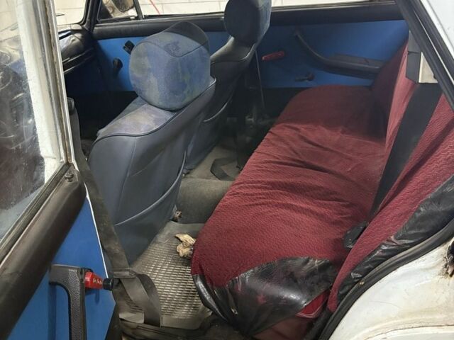 Белый ВАЗ 2106, объемом двигателя 1.5 л и пробегом 3 тыс. км за 447 $, фото 6 на Automoto.ua