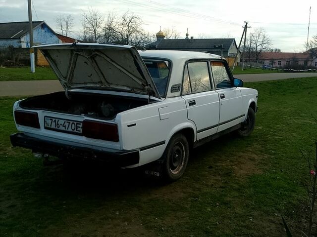 Білий ВАЗ 2106, об'ємом двигуна 1.5 л та пробігом 0 тис. км за 699 $, фото 3 на Automoto.ua