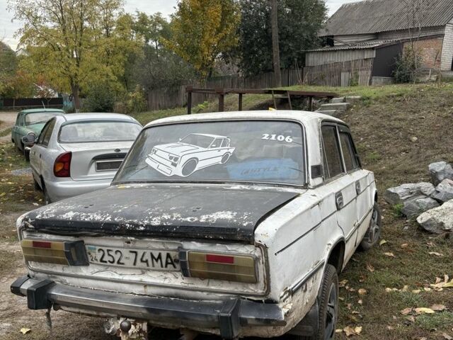 Белый ВАЗ 2106, объемом двигателя 0 л и пробегом 200 тыс. км за 239 $, фото 3 на Automoto.ua