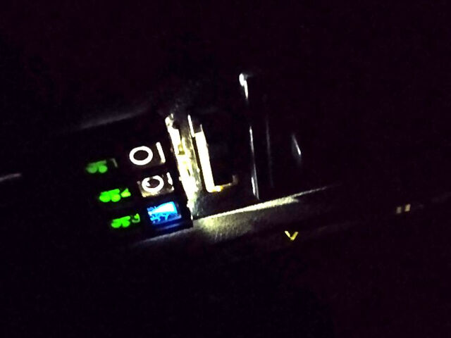 Белый ВАЗ 2106, объемом двигателя 1.3 л и пробегом 270 тыс. км за 600 $, фото 1 на Automoto.ua