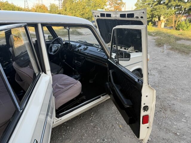 Білий ВАЗ 2106, об'ємом двигуна 1.3 л та пробігом 50 тис. км за 2900 $, фото 17 на Automoto.ua
