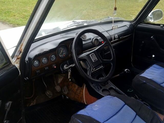 Белый ВАЗ 2106, объемом двигателя 1.3 л и пробегом 220 тыс. км за 650 $, фото 6 на Automoto.ua