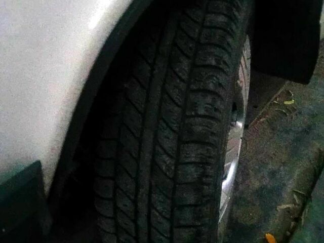 Белый ВАЗ 2106, объемом двигателя 1.3 л и пробегом 100 тыс. км за 1300 $, фото 6 на Automoto.ua