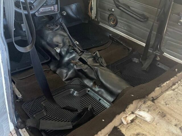 Білий ВАЗ 2106, об'ємом двигуна 1.3 л та пробігом 50 тис. км за 2900 $, фото 21 на Automoto.ua