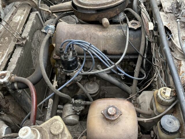 Белый ВАЗ 2106, объемом двигателя 0 л и пробегом 200 тыс. км за 239 $, фото 6 на Automoto.ua