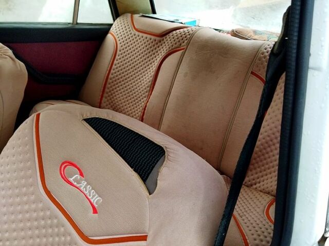 Белый ВАЗ 2106, объемом двигателя 1.3 л и пробегом 22 тыс. км за 350 $, фото 6 на Automoto.ua