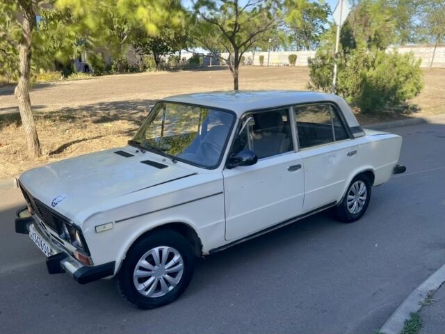 Белый ВАЗ 2106, объемом двигателя 0 л и пробегом 300 тыс. км за 580 $, фото 3 на Automoto.ua