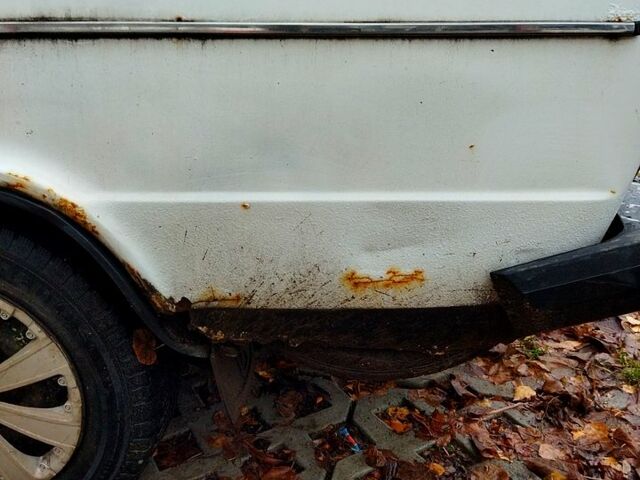 Белый ВАЗ 2106, объемом двигателя 1.3 л и пробегом 22 тыс. км за 350 $, фото 8 на Automoto.ua