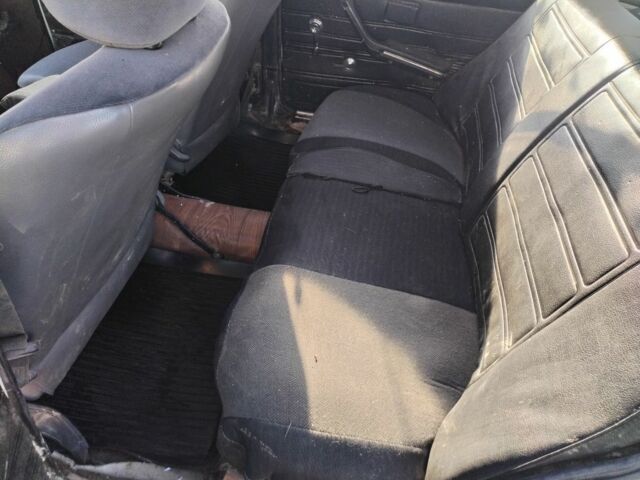 Білий ВАЗ 2106, об'ємом двигуна 0 л та пробігом 150 тис. км за 286 $, фото 5 на Automoto.ua