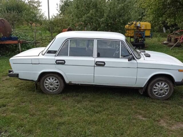 Белый ВАЗ 2106, объемом двигателя 0 л и пробегом 100 тыс. км за 607 $, фото 3 на Automoto.ua