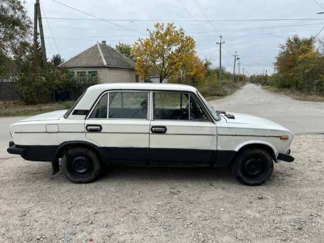 Белый ВАЗ 2106, объемом двигателя 1.5 л и пробегом 100 тыс. км за 601 $, фото 2 на Automoto.ua