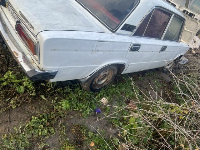 Белый ВАЗ 2106, объемом двигателя 1.6 л и пробегом 456 тыс. км за 354 $, фото 3 на Automoto.ua