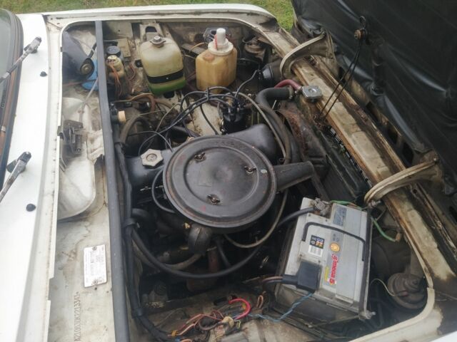 Белый ВАЗ 2106, объемом двигателя 1.3 л и пробегом 150 тыс. км за 1150 $, фото 5 на Automoto.ua